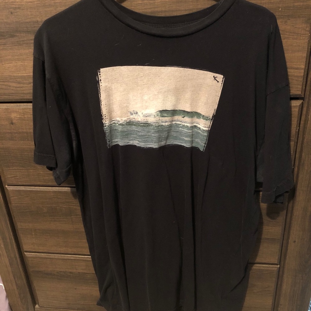 Lost XL shirt